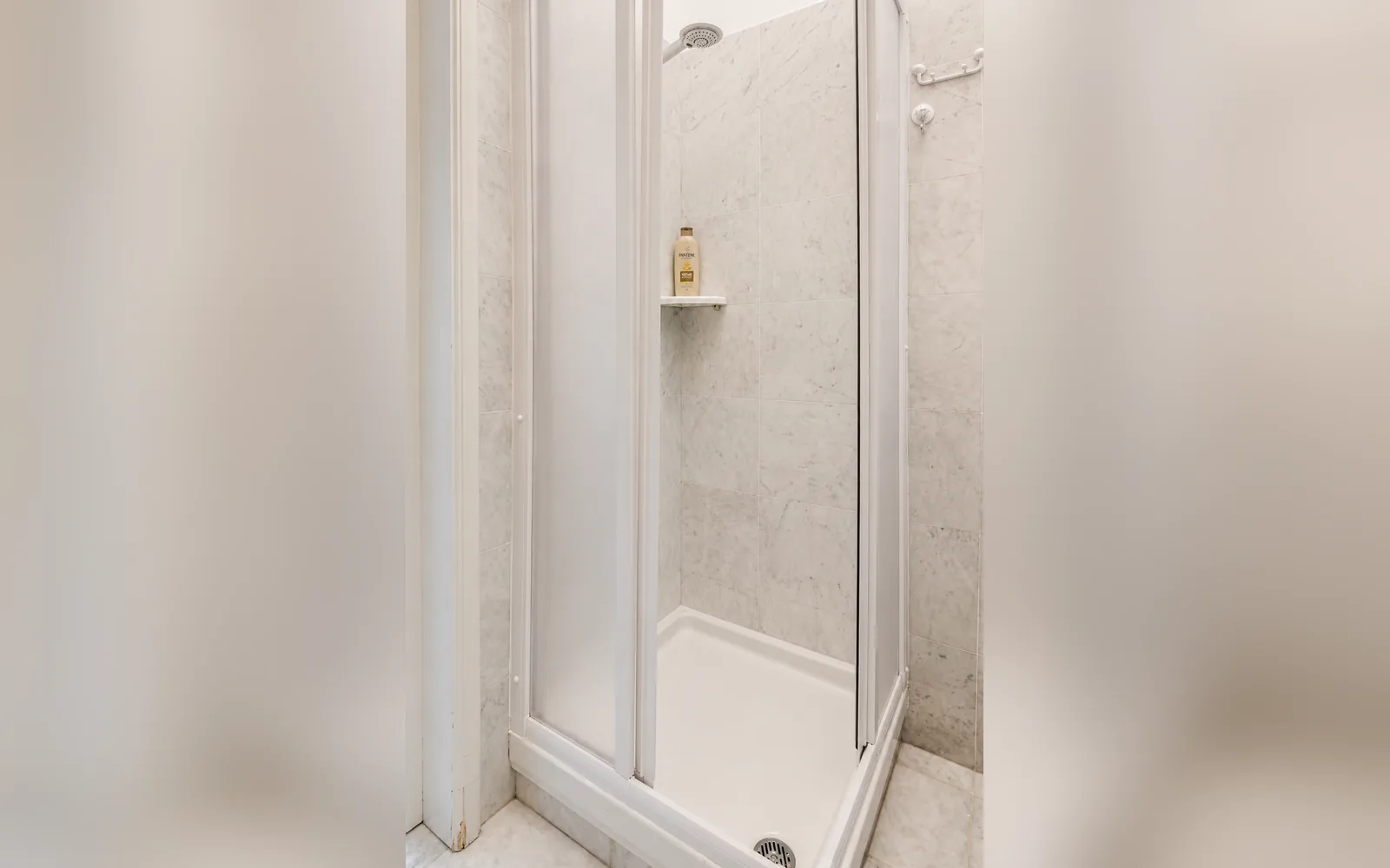Bagno privato — A casa di Laura, Massa